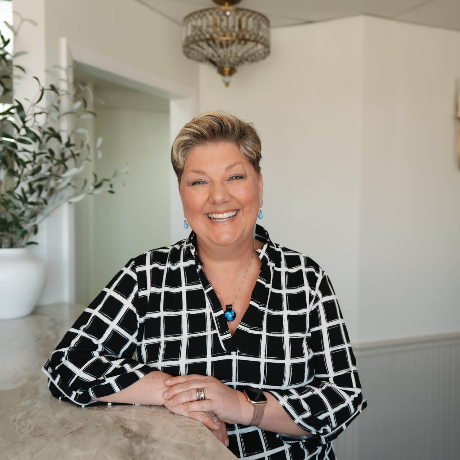 Kim, Dental admin